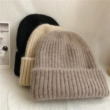 Bonnet d’Hiver  – Confort & Élégance ❄️✨